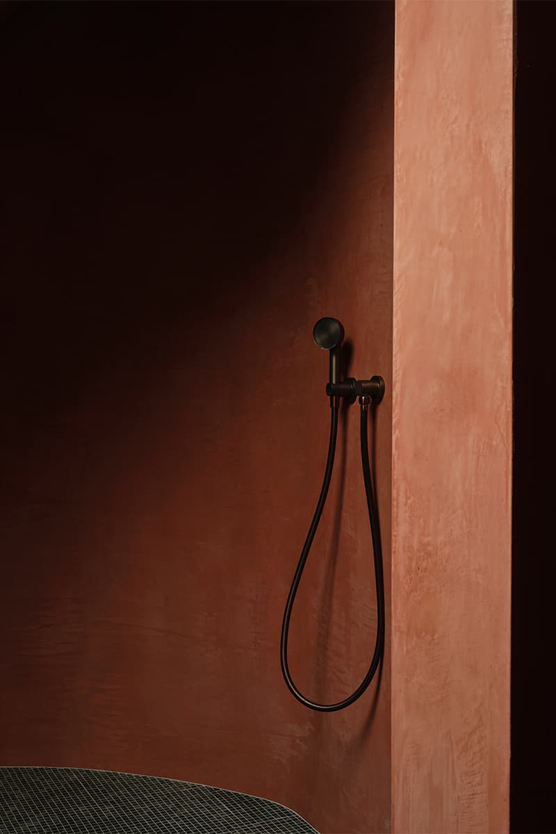 Jobe Burns Breathes Life Back Into a 300-Year-Old Farmhouse