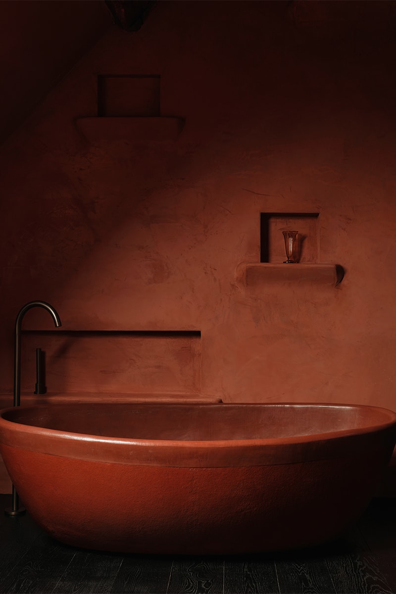 Jobe Burns Breathes Life Back Into a 300-Year-Old Farmhouse