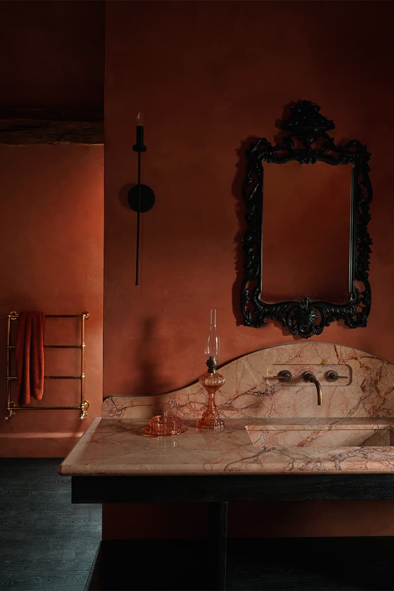 Jobe Burns Breathes Life Back Into a 300-Year-Old Farmhouse