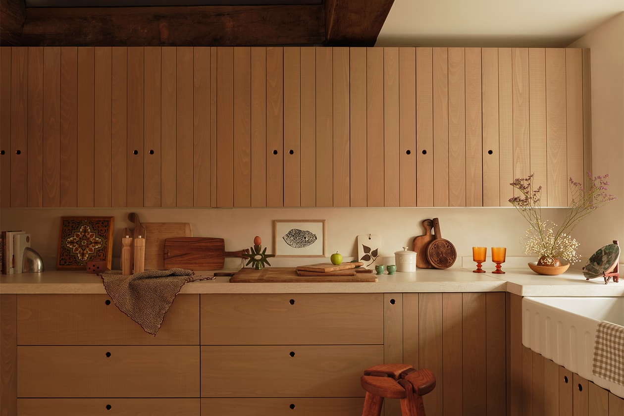 Jobe Burns Breathes Life Back Into a 300-Year-Old Farmhouse