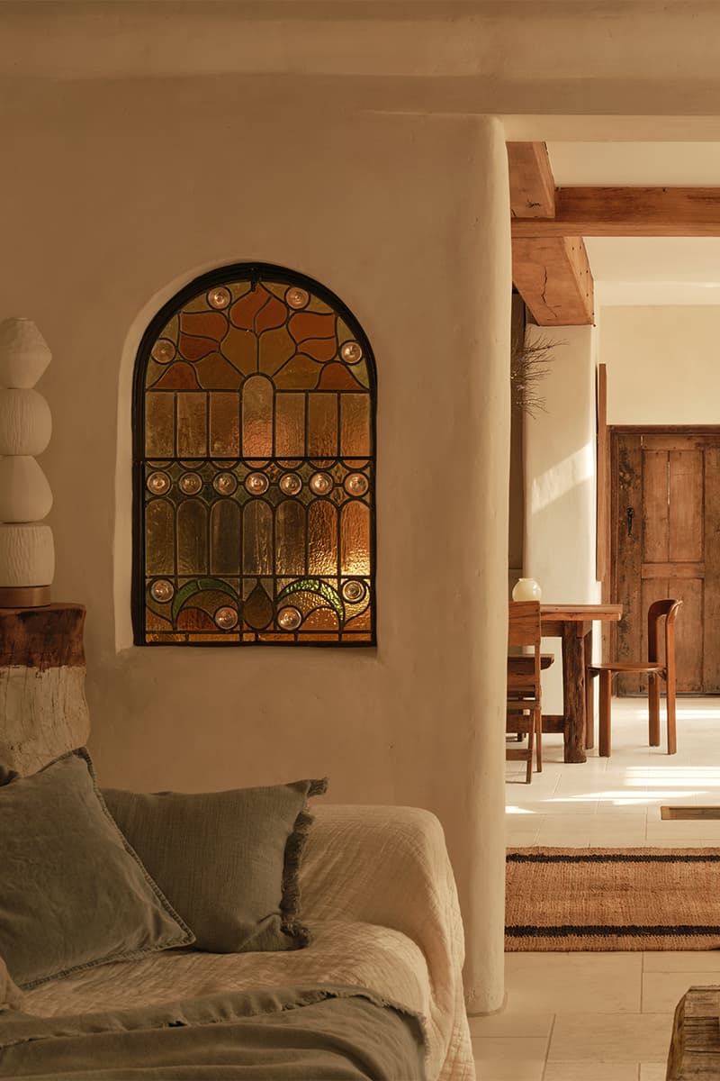 Jobe Burns Breathes Life Back Into a 300-Year-Old Farmhouse