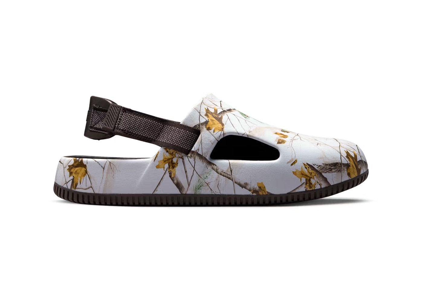  Nike Calm Mule Arrives in "Light Blue Realtree" velvet brown IB2455-201 clog mule shoe relaxation