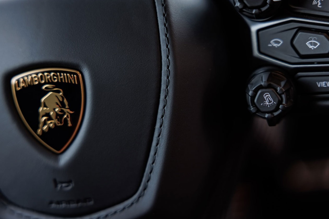 Lamborghini Temerario 於 Estoril 賽道進行 Hypedrive 試駕