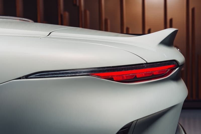 Bentley Batur Convertible by Mulliner Info