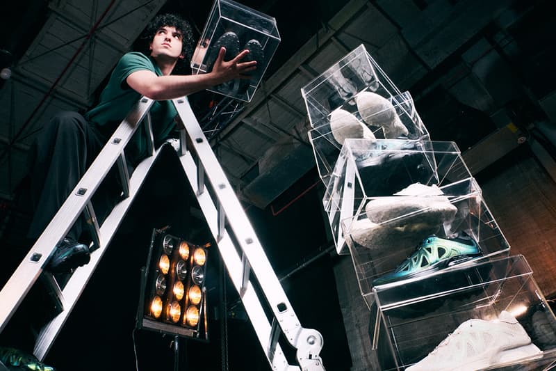 Salomon XT-WHISPER VOID Campaign Launch Info    Black/Black/Silver Metallic X Vanilla Ice/Vanilla Ice/Ftw Silver Liberty/Astral Aura/Dynasty Green Alloy/Castlerock/Ftw Silver  