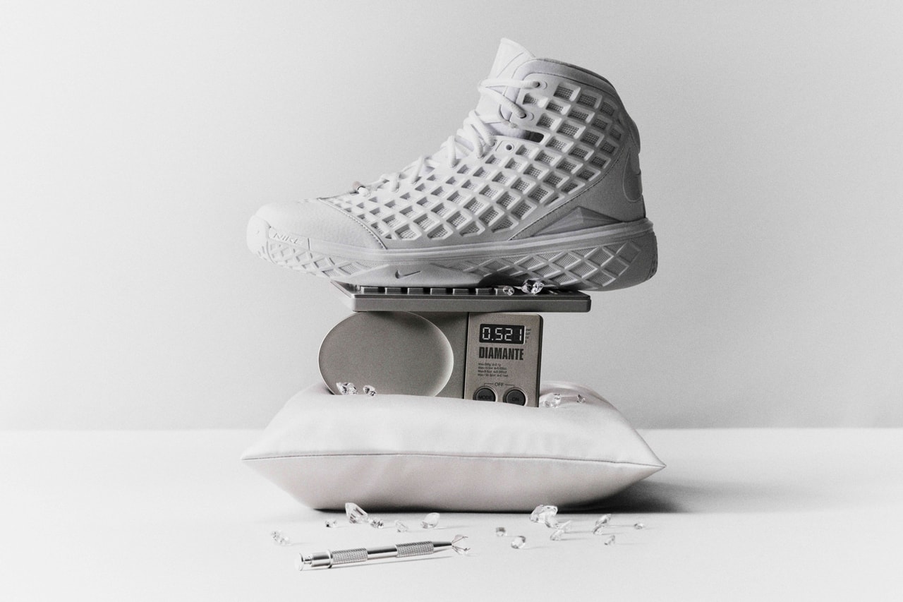 Nike Kobe 3 Protro Halo HM4351-100 Release Date info store list buying guide photos price