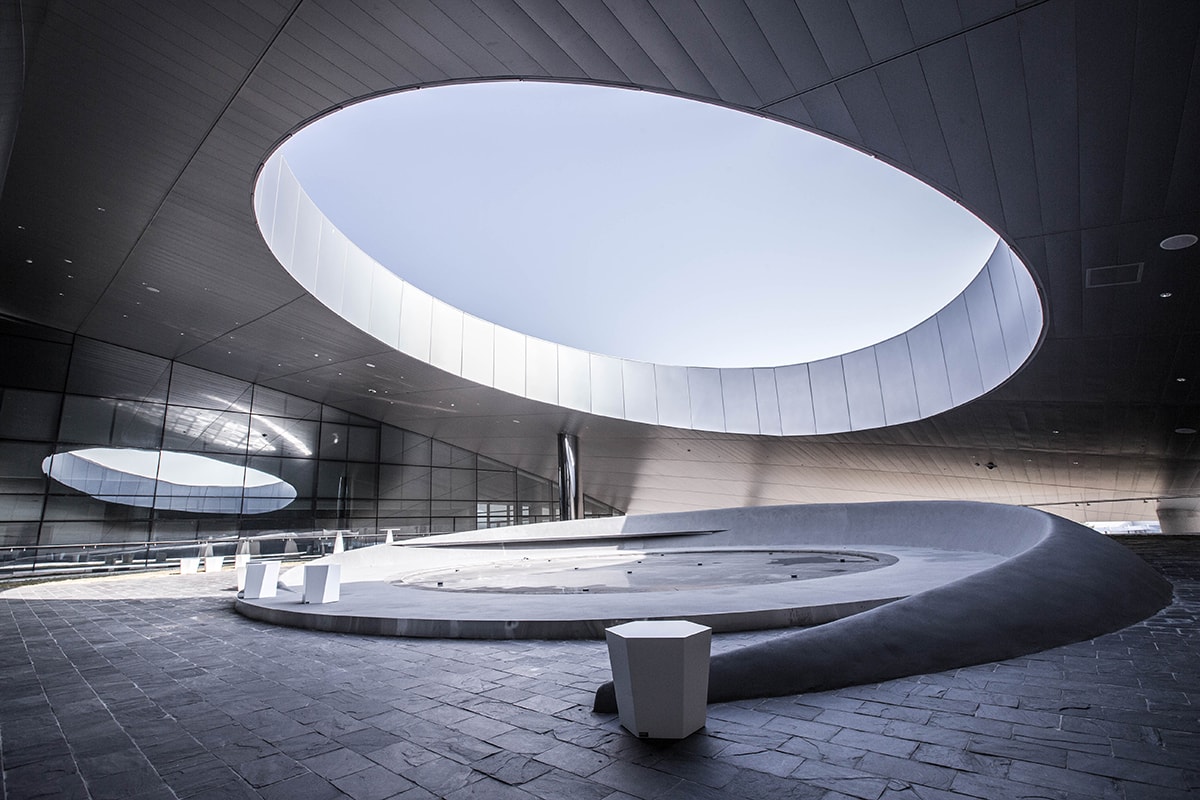 Hankook Come With Me Lamborghini Super Trofeo Official Tire