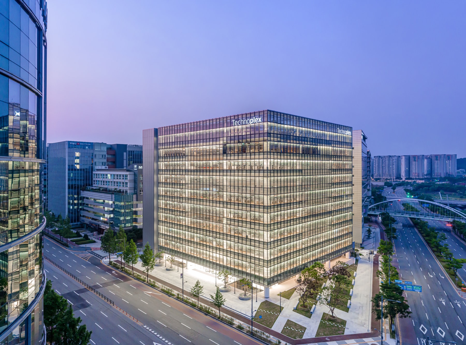 Hankook Come With Me Lamborghini Super Trofeo Official Tire