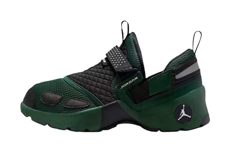 Official Look at the Jordan Trunner LX "Fir"