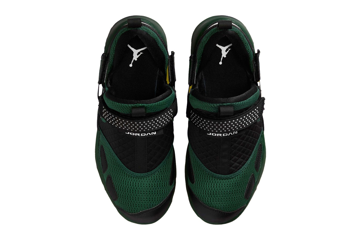 Official Look at the Jordan Trunner LX "Fir" Fir/White-Reflective Silver-Black HQ2164-300
