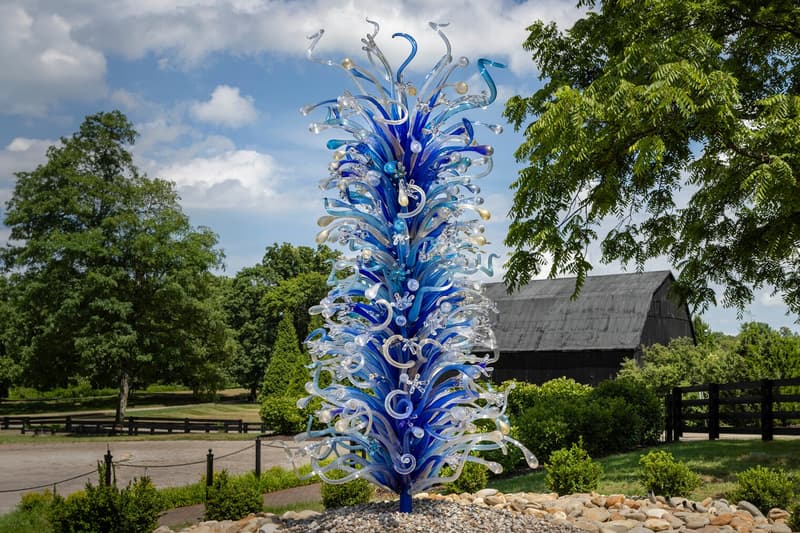dale chihuly makers mark star hill farm bardstown kentucky installations artworks exhibitions contemporary art