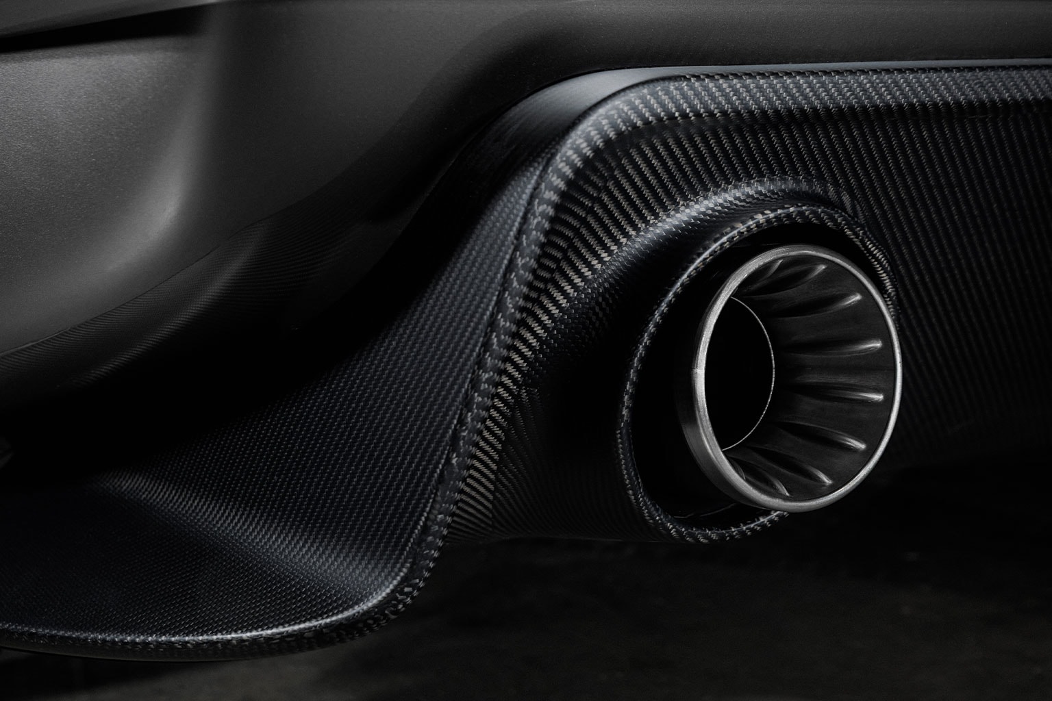 Ringbrothers 805 HP Aston Martin DBS Octavia Release Info