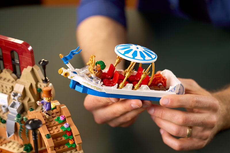 LEGO Unveils Nostalgic 'Willy Wonka & the Chocolate Factory' Set ideas fan denmark 2,205 pieces golden ticket