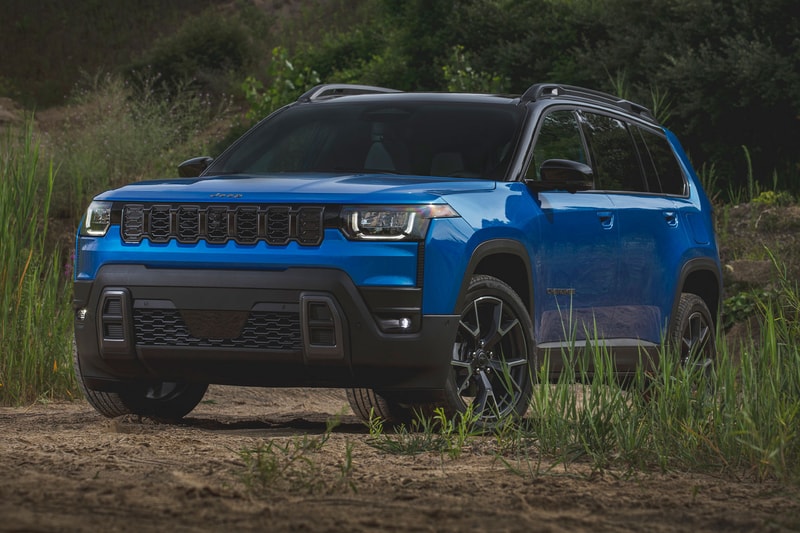 2026 Jeep Cherokee Debuts With Hybrid Power and Increased Range