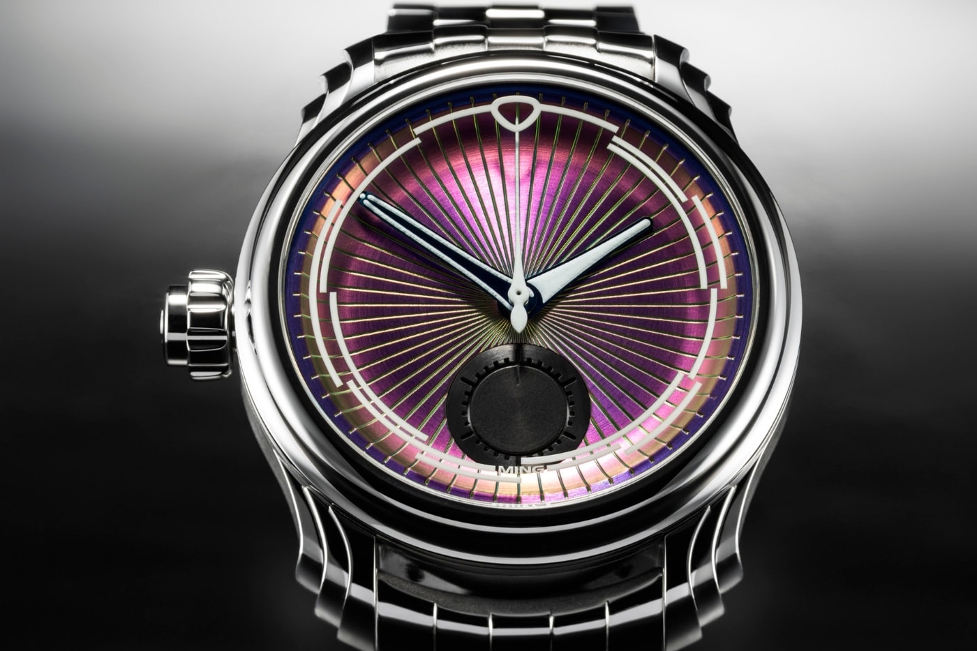 MING 57.04 Iris Destro Chronograph 8th Anniversary Limited Edition Release Info Sellita Cal. SW562.M1 monopusher