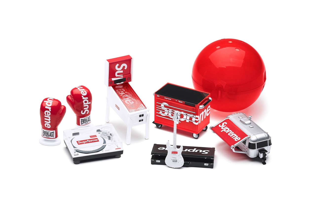 高爾夫球車、復古籃球機、迷你扭蛋機！Supreme 2025 秋冬系列「全單品陣容」完整公開