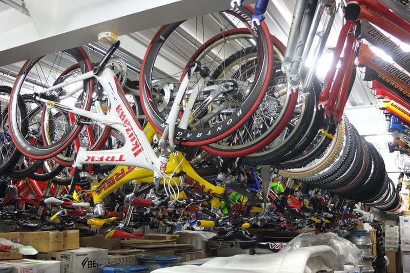 Team Ikuzawa x 100Percent MTB Collection Release Info