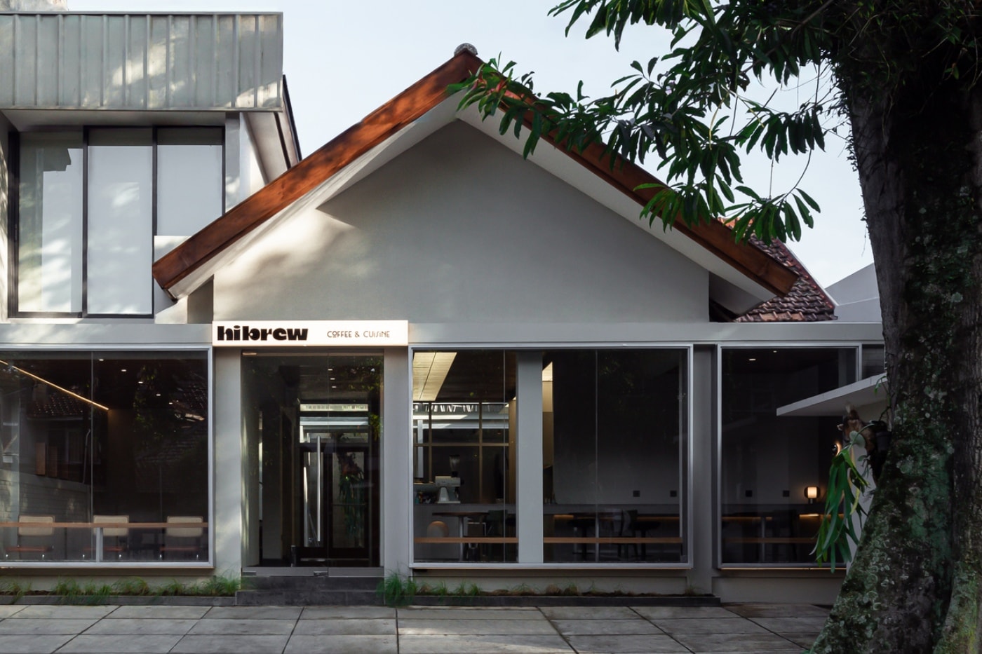 Simpul Studio Hibrew Coffee and Cuisine Jawa Barat Indonesia Info