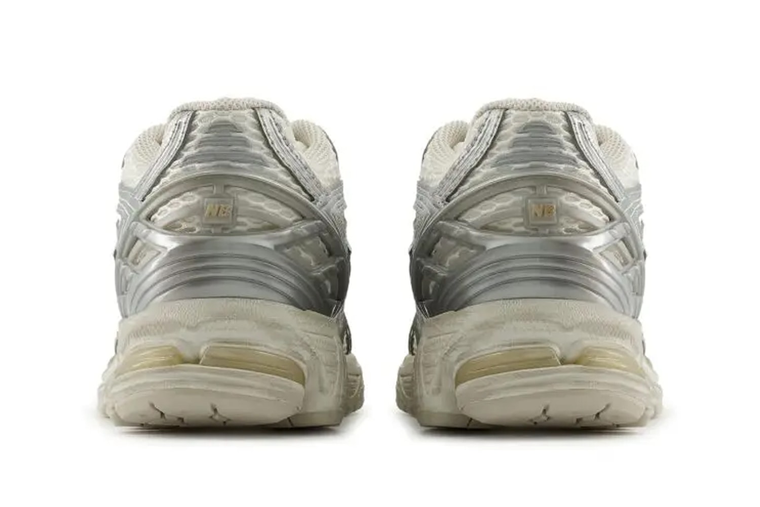 Official Look at the New Balance 1906R "Silver" U1906RRG release info Sea Salt/Moonbeam/Silver Metallic