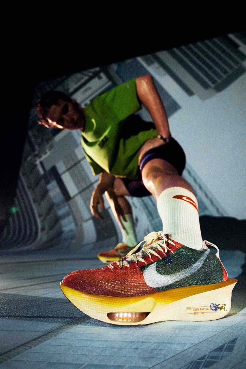 UNION RUNNING DEPT. BY NIKE International Running Pack