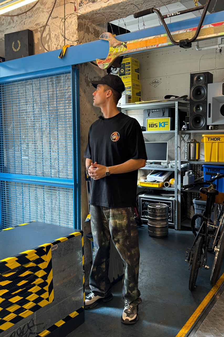 tom bray shanghai city guide camper karst 2 yeti out Jing’An District Heim Taipei Chun K Liehuo Arcade Baixin Bookstore XC273 Spoke Beverage Room