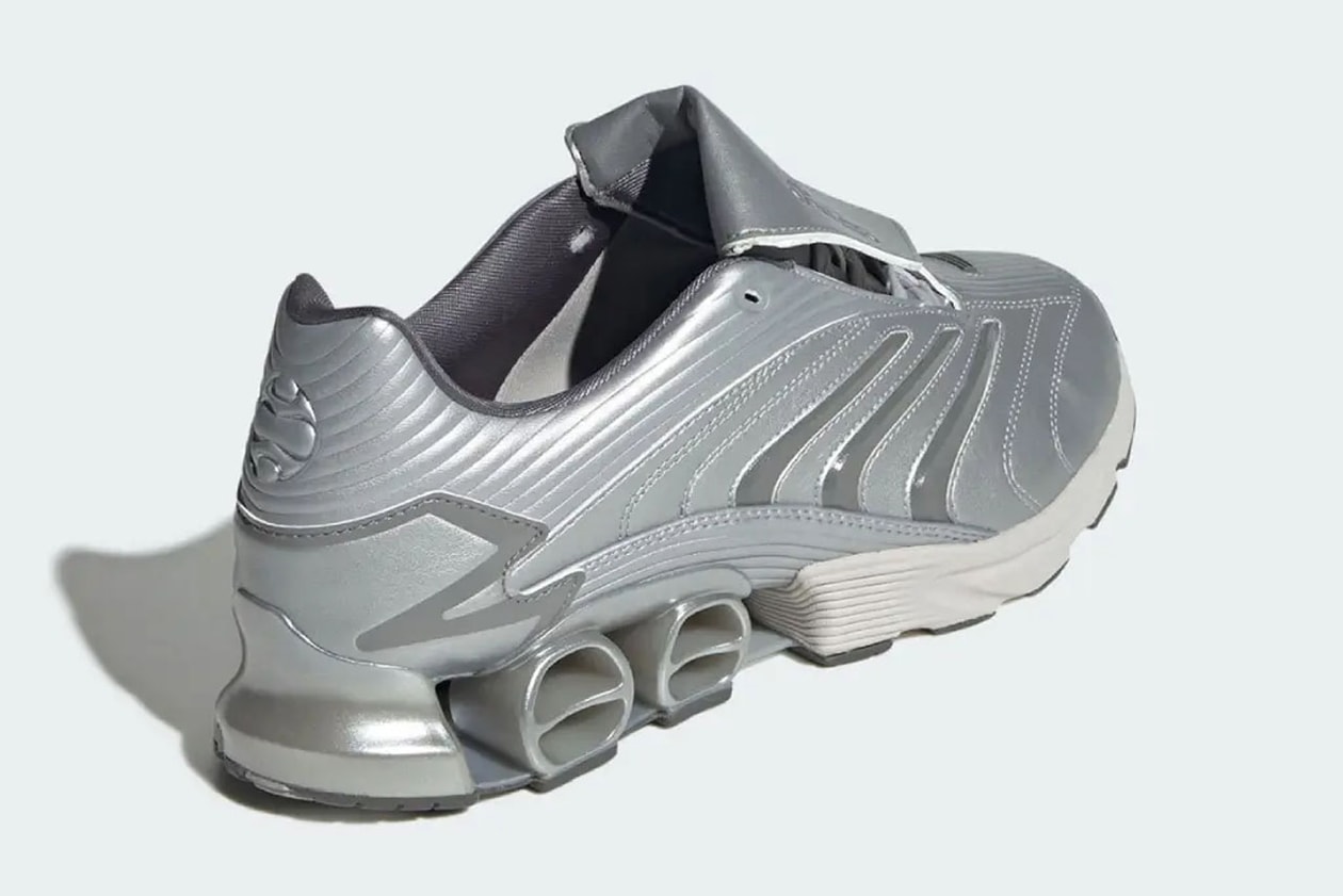 The Supreme x Nike SB Dunk Low Leads This Week's Best Footwear Drops