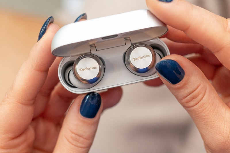 Technics AZ100 True Wireless Earbuds Champagne Gold Hypegolf Clubhouse Dolby Atmos Voice Focus AI