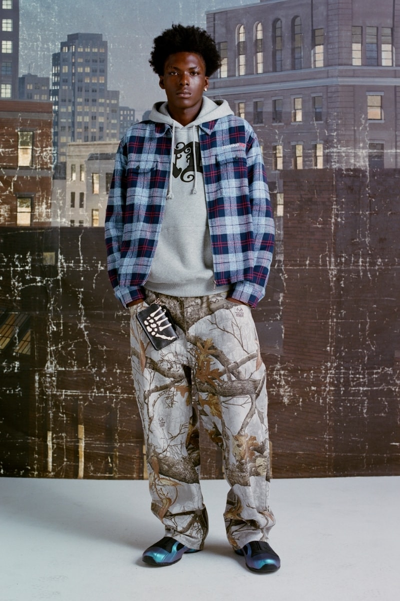 8 Drops Imperdíveis desta Semana Supreme Palace Y's by Yohji Yamamoto Nike NOCTA Awake NY Market Sega Bravado DMX Levi's