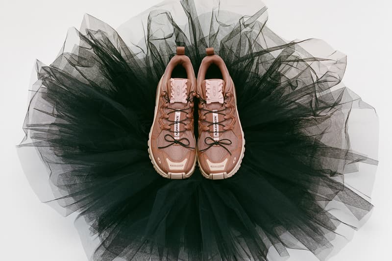 Salomon Unveils the FW25 "Satin" Capsule acs+ xt pathway 2 salomon speedcross 3 black hazelnut mahogany rose