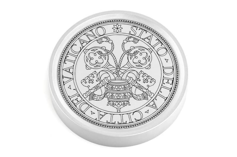 Pope Francis Leica M-A no.5000000 Leitz Photographica Charity Auction Info Noctilux 50 mm f/1.2 lens Miserando atque eligendo