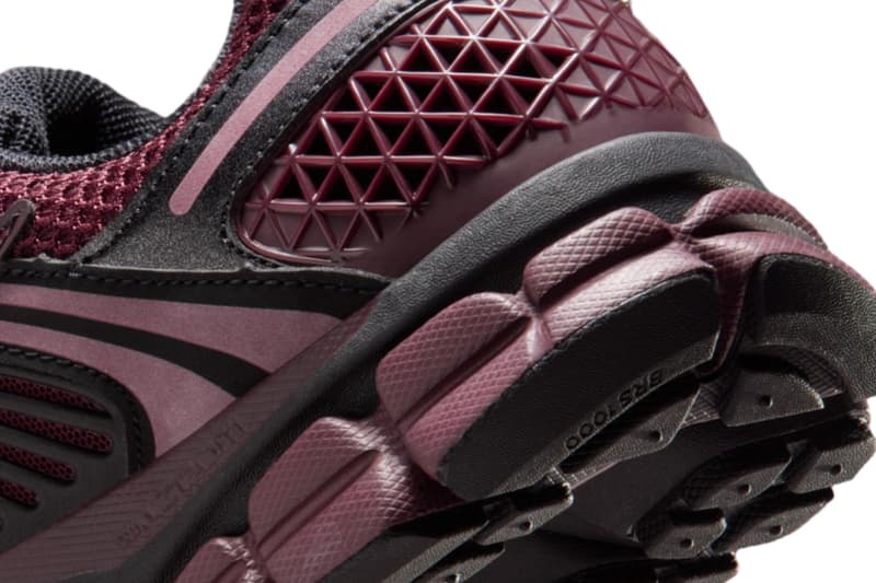 nike zoom vomero 5 sail metallic silver IB8929-002  release info