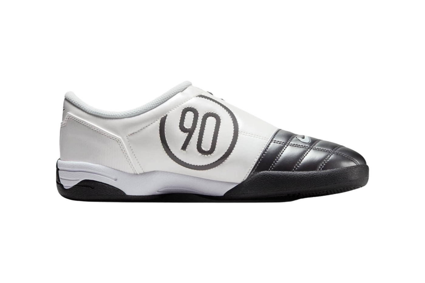 nike total 90 iii light HQ2851-001 graphite release info