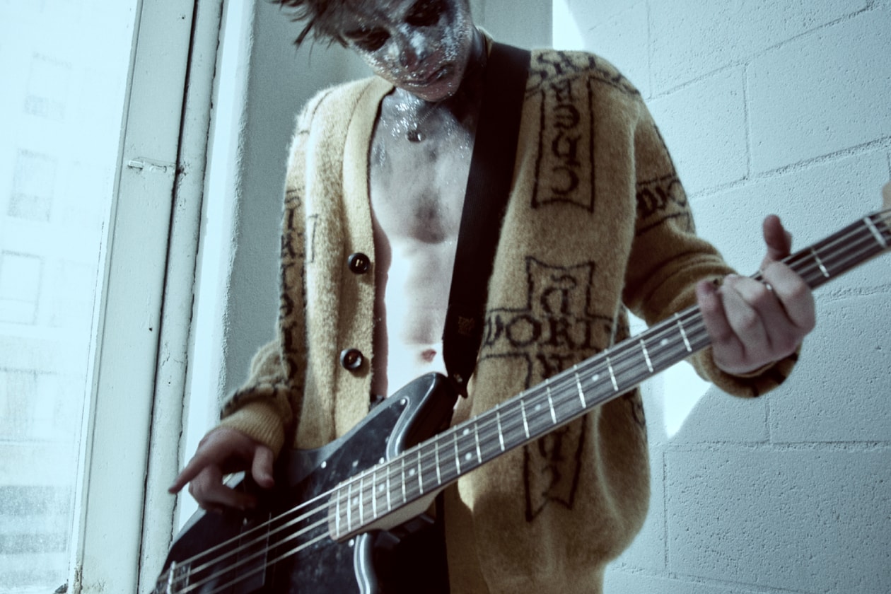 8 drops à ne pas louper cette semaine Gucci Demna Kim Kardashian NikeSKIMS Moncler A$AP Rocky New Era Ralph Lauren Polo Salomon Mental Athletic Umbro Slam Jam BAPE Cherry World Central Cee