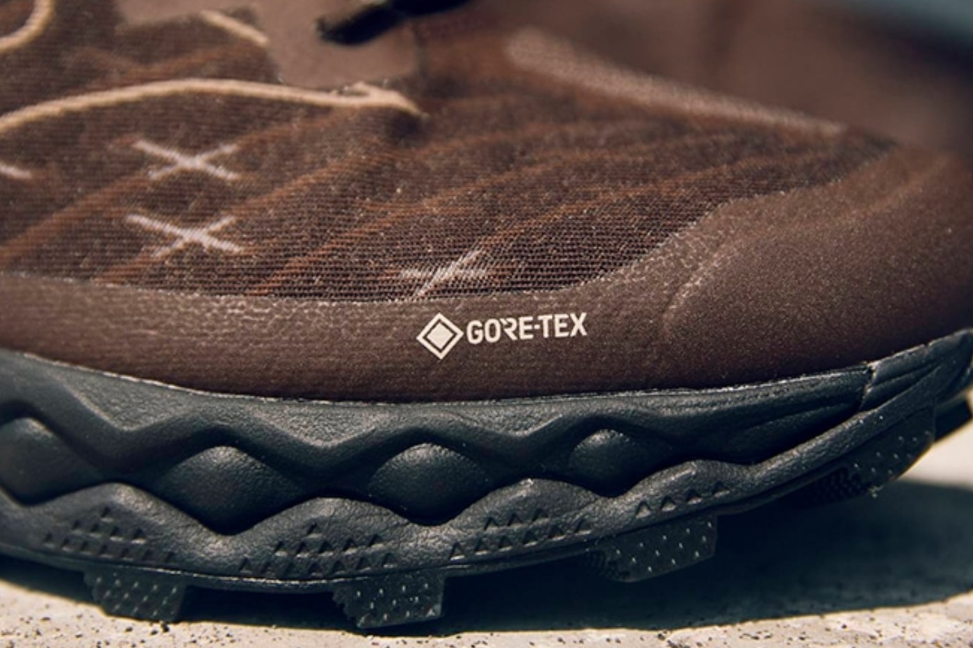 Mizuno Wave Mujin LS GTX “Dark Brown” D1GA2501-04 Release Info