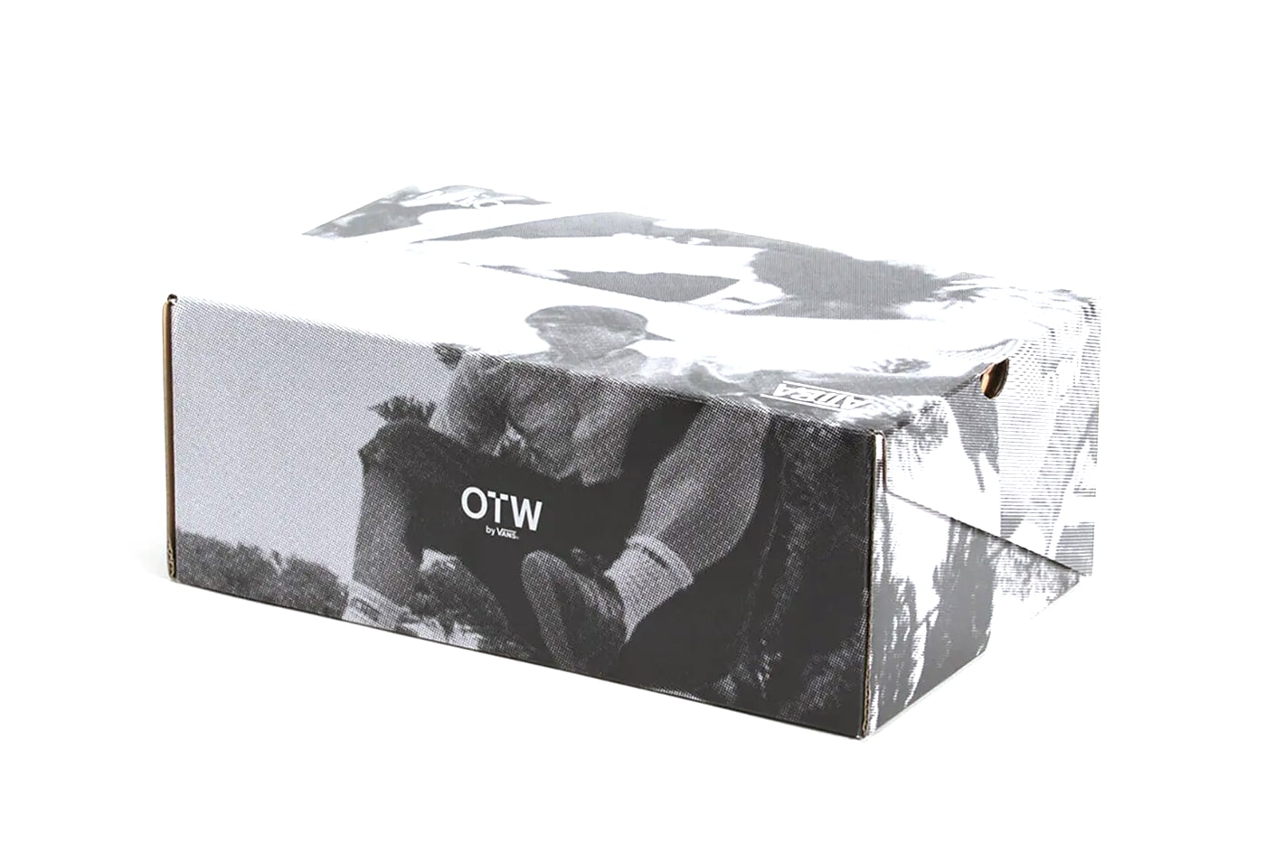 OTW by Vans Atiba Jefferson AUTHENTIC 44 VN000EEUGC7 Release Info