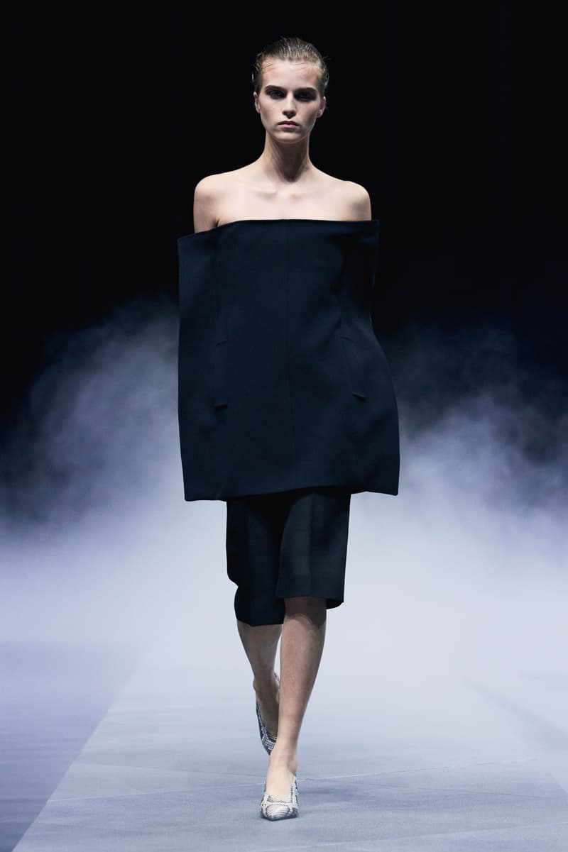 Khaite Spring/Summer 2026 Runway Show Presents an Unpolished Collection Emphasizing Raw Beauty 