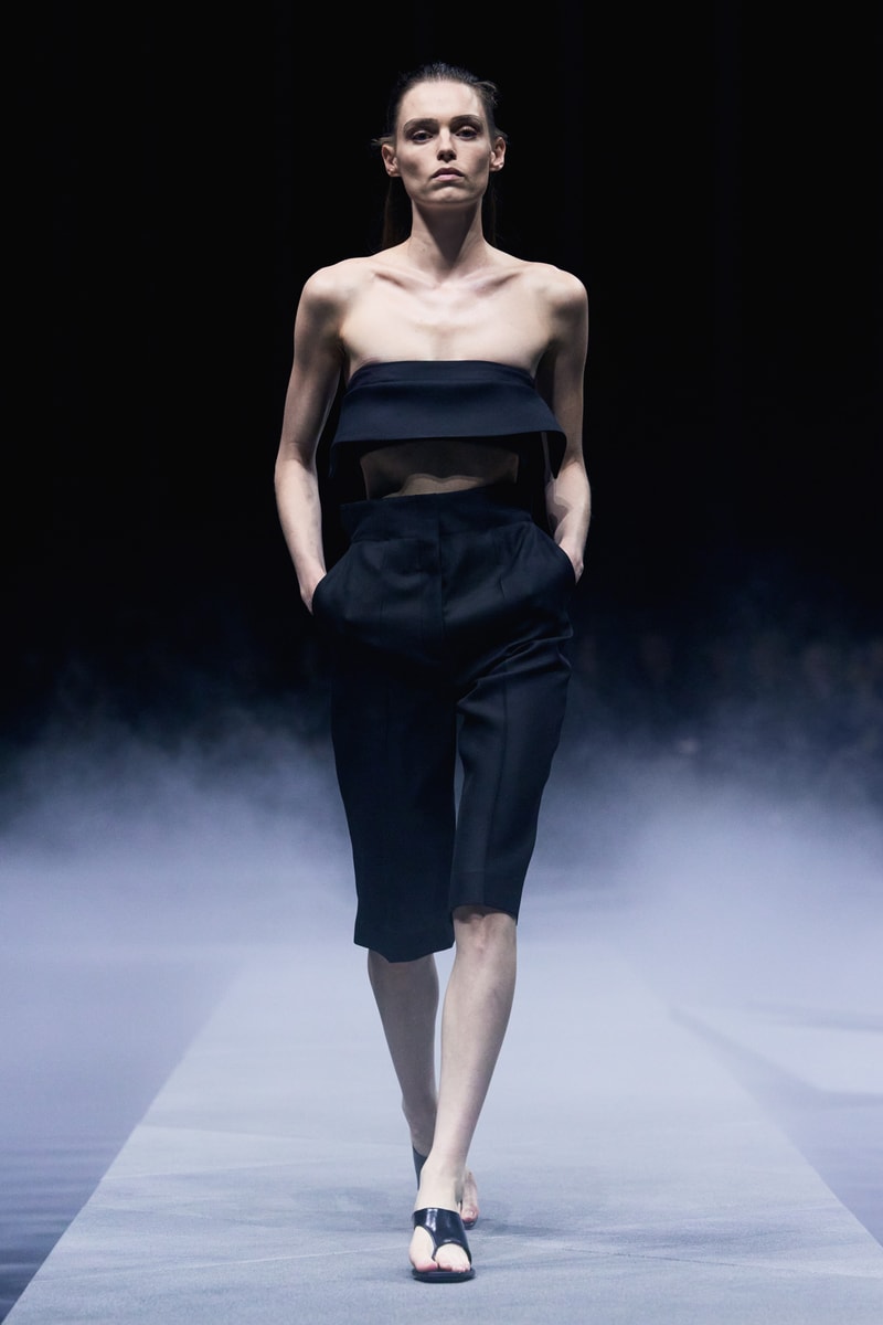 Khaite Spring/Summer 2026 Runway Show Presents an Unpolished Collection Emphasizing Raw Beauty 