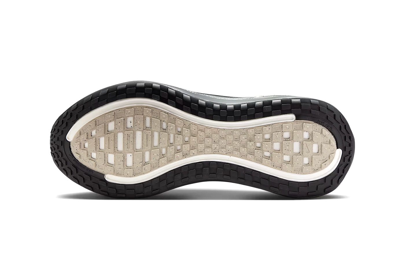 Nike Vomero Plus “Anthracite/Oatmeal” IM6776-060 Release Info ZoomX Swoosh