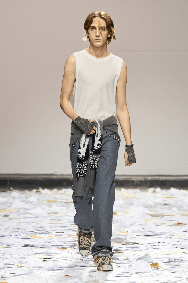 Oscar Ouyang Melds Folklore, Experimental Knits, and Streetwear for His SS26 LFW Debut Laura Weir, the British Fashion Council (BFC) 2025/26 BFC NEWGEN initiative.