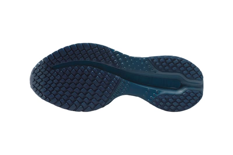 Swarovski Nike Pegasus Premium IM7384-499 Release Info