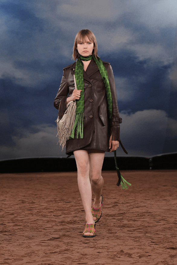 Burberry Spring Summer 2026 London Fashion Week menswear womenswear daniel lee runway show