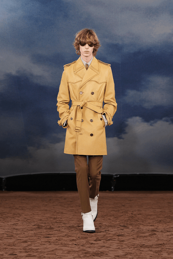 Burberry Spring Summer 2026 London Fashion Week menswear womenswear daniel lee runway show