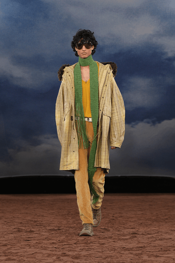 Burberry Spring Summer 2026 London Fashion Week menswear womenswear daniel lee runway show