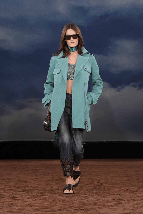 Burberry Spring Summer 2026 London Fashion Week menswear womenswear daniel lee runway show