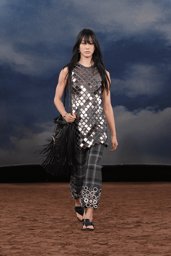 Burberry Spring Summer 2026 London Fashion Week menswear womenswear daniel lee runway show