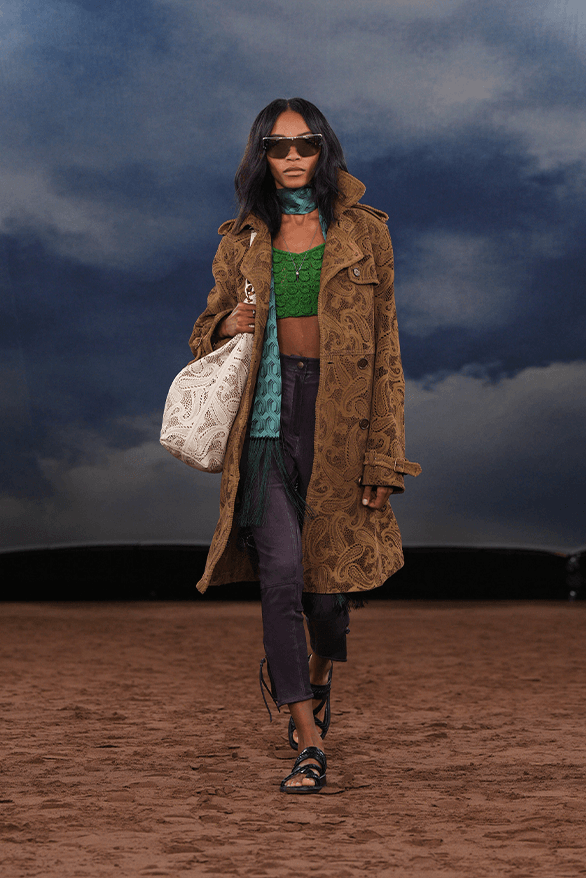 Burberry Spring Summer 2026 London Fashion Week menswear womenswear daniel lee runway show