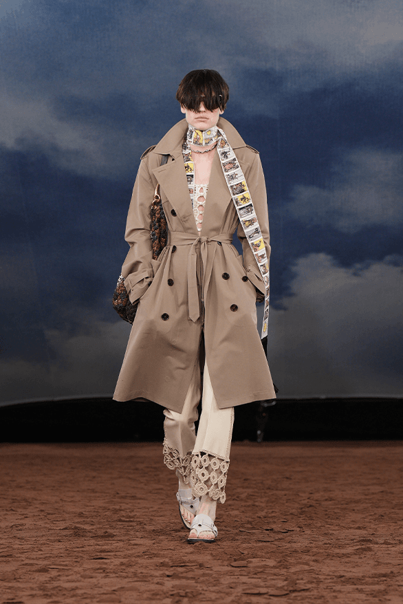 Burberry Spring Summer 2026 London Fashion Week menswear womenswear daniel lee runway show