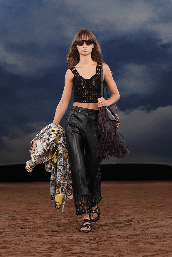 Burberry Spring Summer 2026 London Fashion Week menswear womenswear daniel lee runway show