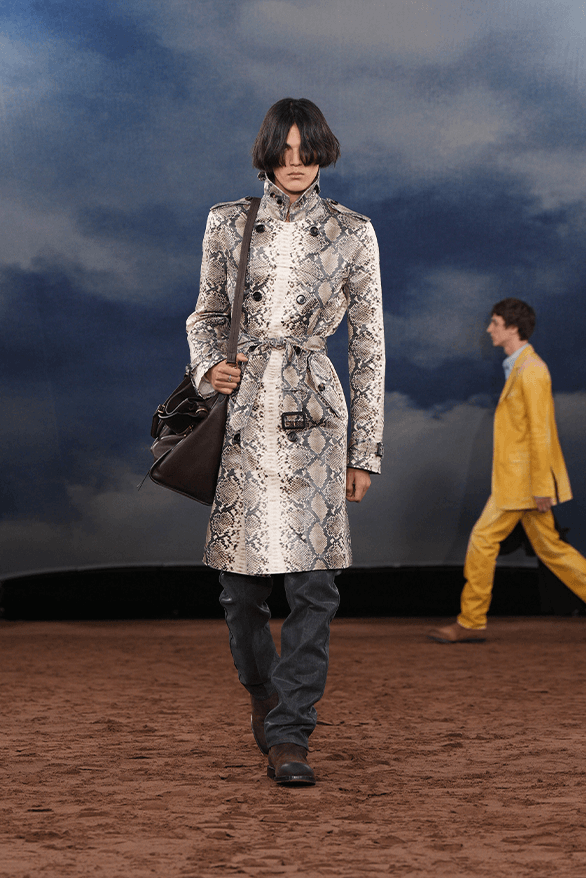 Burberry Spring Summer 2026 London Fashion Week menswear womenswear daniel lee runway show