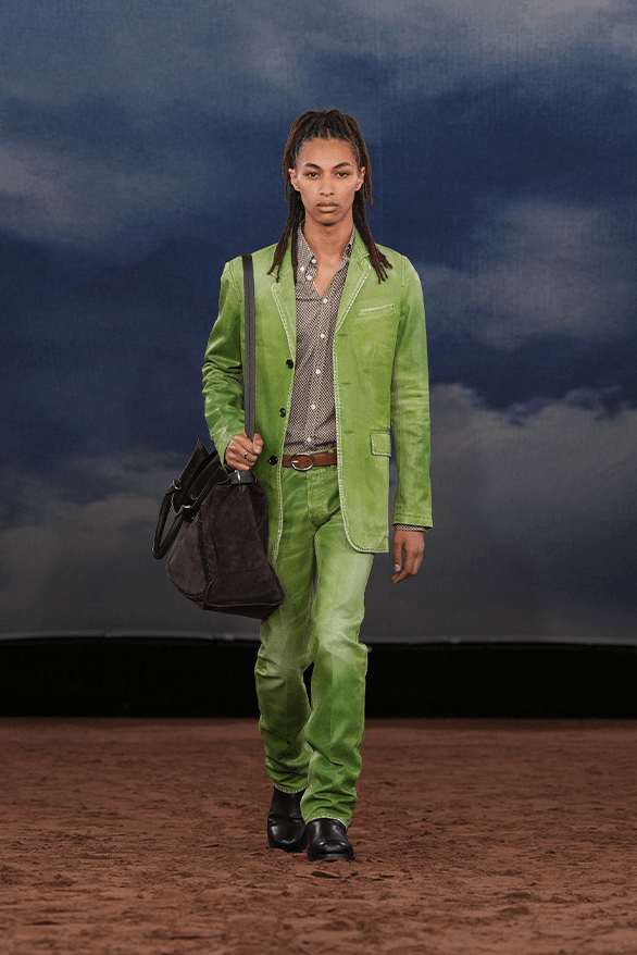 Burberry Spring Summer 2026 London Fashion Week menswear womenswear daniel lee runway show